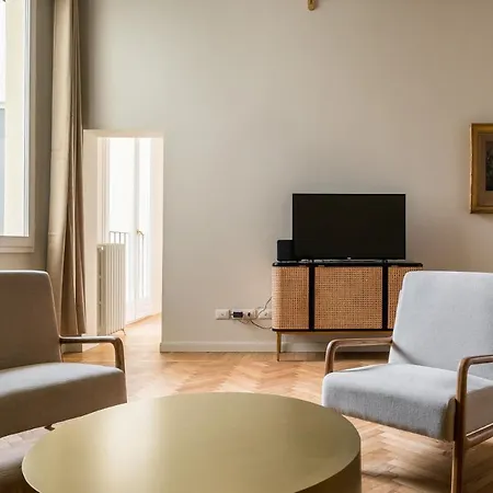 D'azeglio Nel Salotto Di Appartement